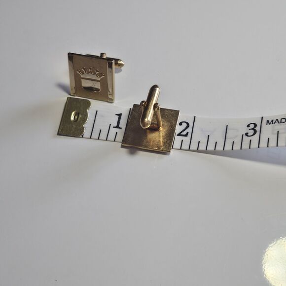 *Sale* Vintage Cuff Link Pair Gold Tone Metal King Crown Center Mens Jewelry - Picture 5 of 9